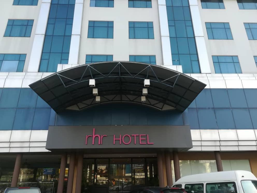 Rhr Hotel Kajang Exterior photo